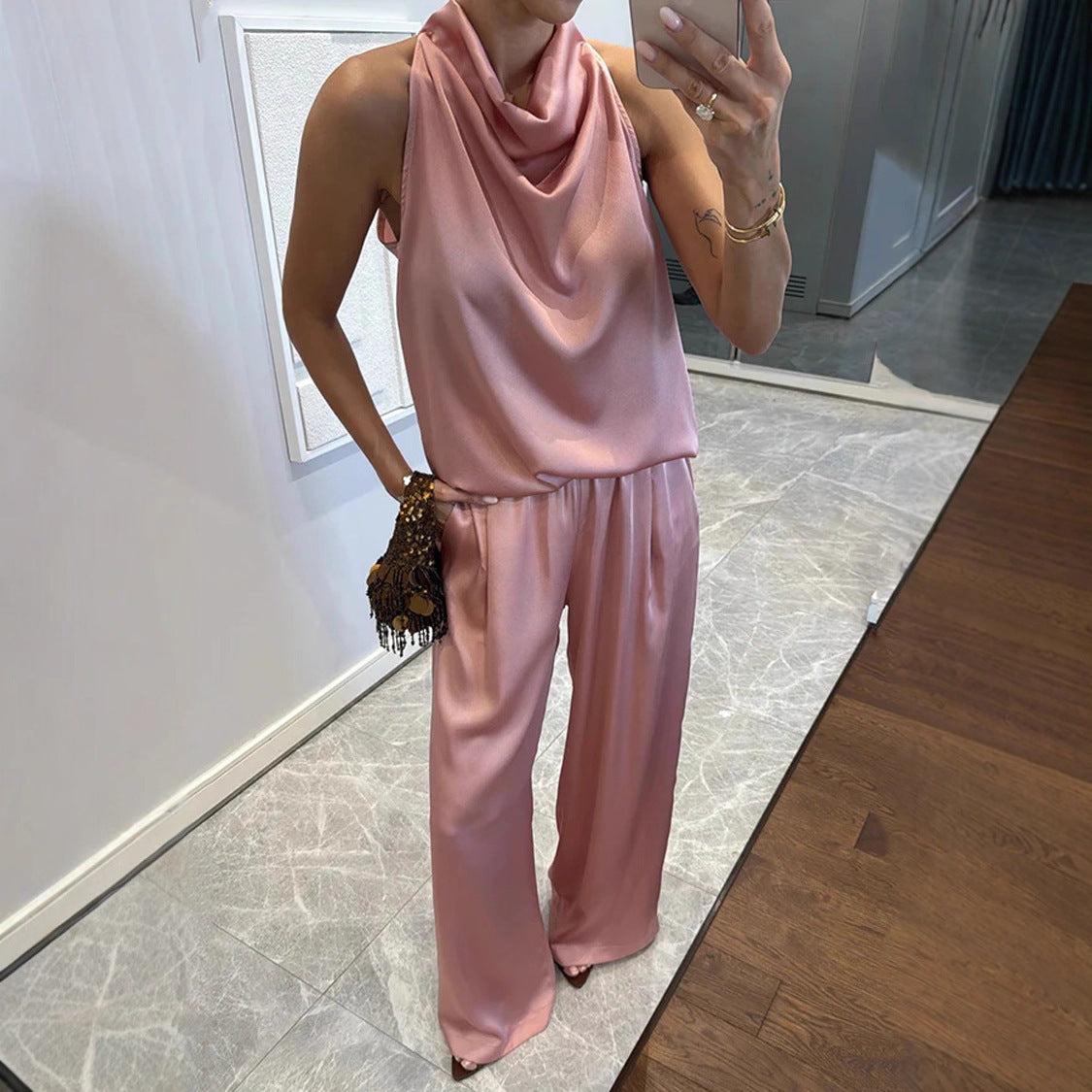 Conjunto Satén Top Halter y Pantalón Palazzo
